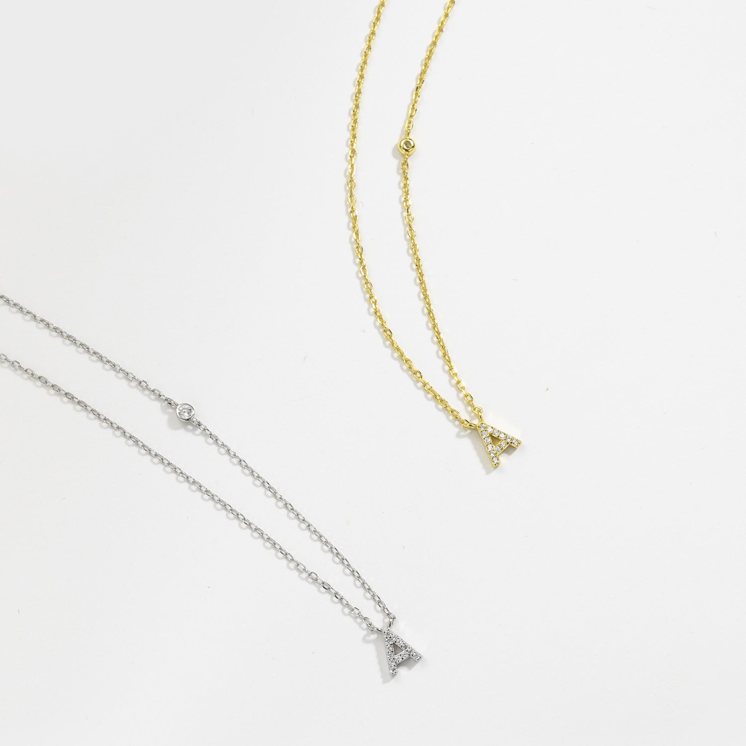 Colar Letra em Prata 925