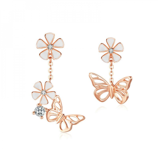 Brinco Borboleta e Flores em Prata 925 com Banho de Ouro Rose