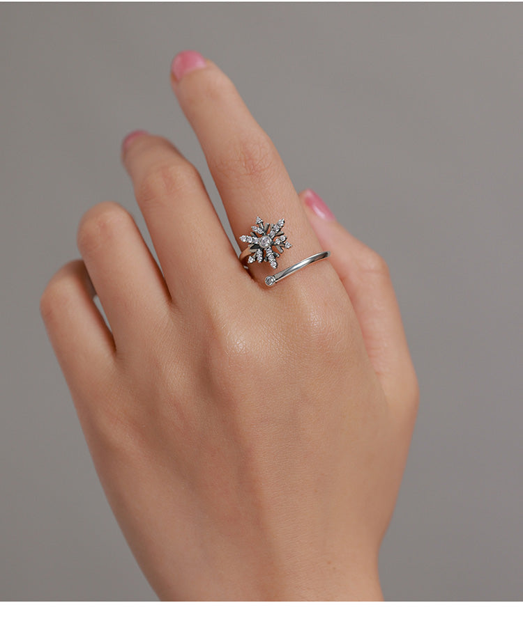 Anel Ajustável Floco de Neve em Prata 925