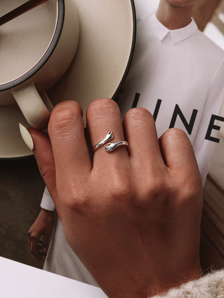 Anel Abraço em Prata 925 (Ajustável)